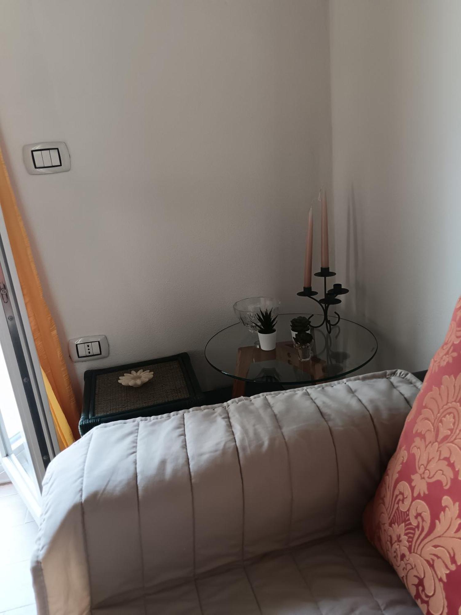 Appartamento Con Terrazzo Privato E Netflix Cagliari Szoba fotó